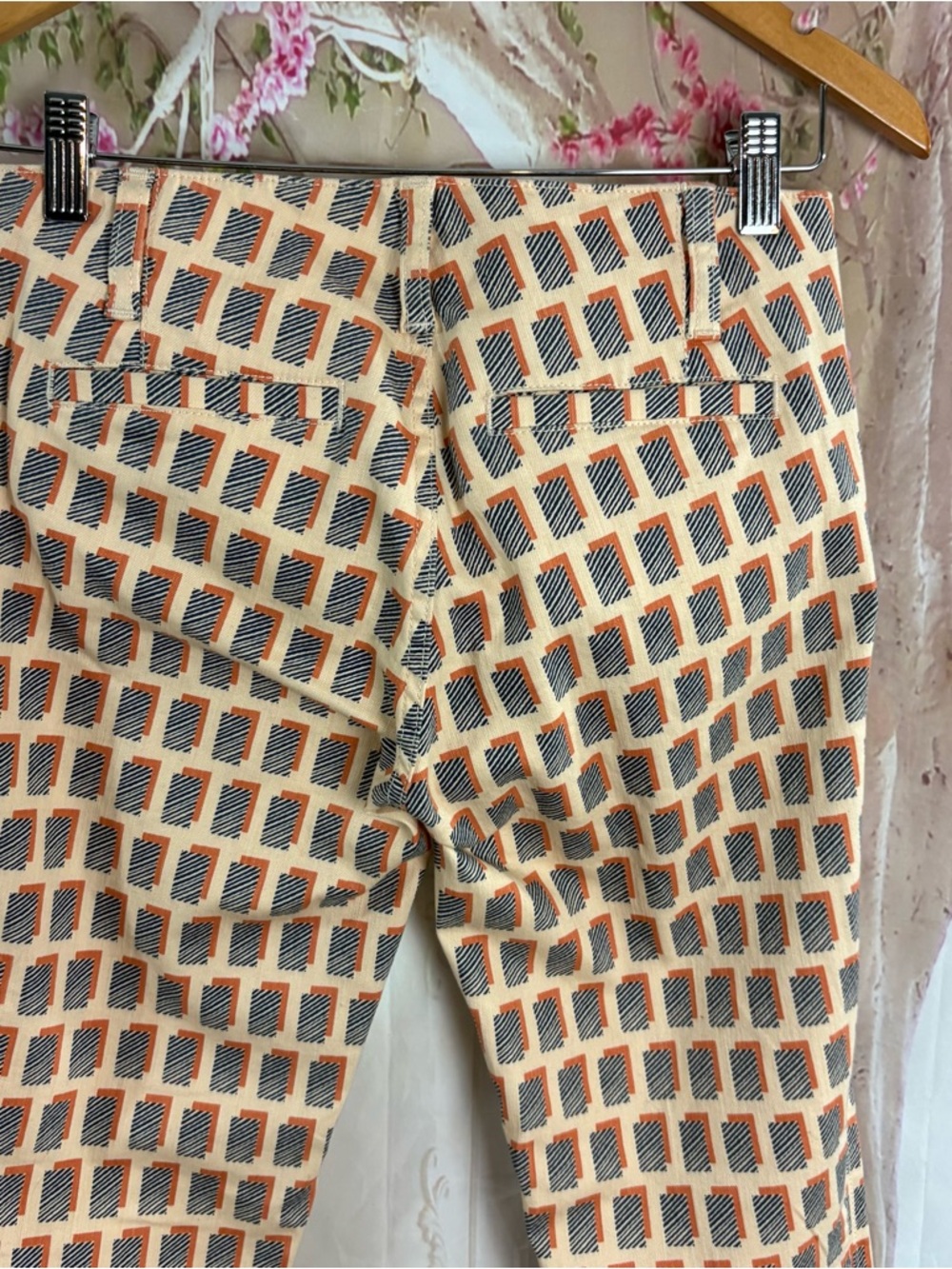 NEW Tory Burch Beige and Navy Geometric Straight-Leg Pants - Picture 6 of 10